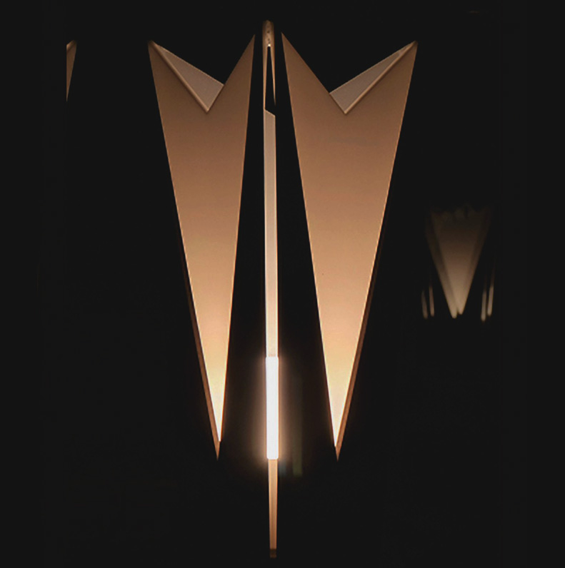 Special-Product-V-Table-Lamp